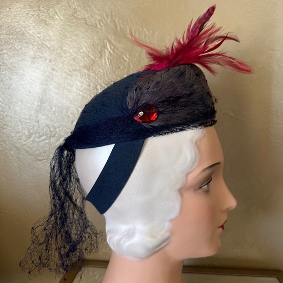 SMART 1930s\' DARK COBALT BLUE FELT HAT + BLUE/RED/BURGUNDY FEATHERS & NAVY VEIL main image 11